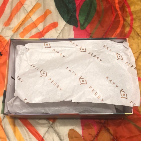 Katy Perry Geli Fisherman Sandals - Picture 2 of 10